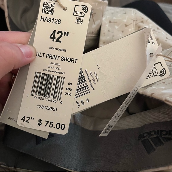 NWT adidas Men’s Ultimate365 Flag Print Golf Shorts - Picture 6 of 6